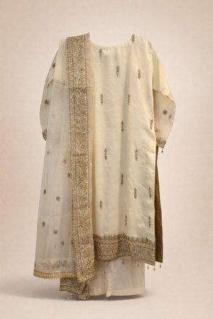 MBZ Premium Cream & Gold Embroidered Suit – Luxury Edition - thumbnail 6